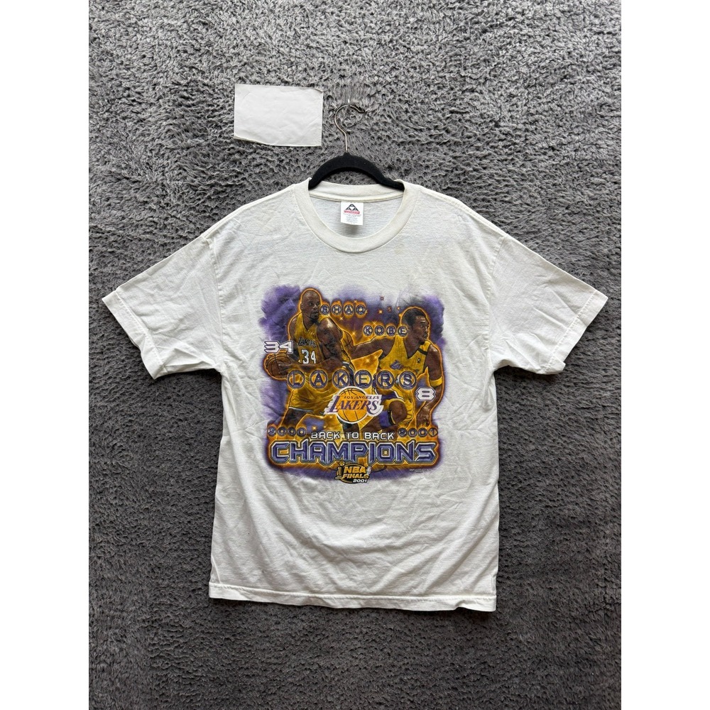 2001 Los Angeles Lakers Shaq & Kobe Back to Back NBA Finals Champions T-Shirt L